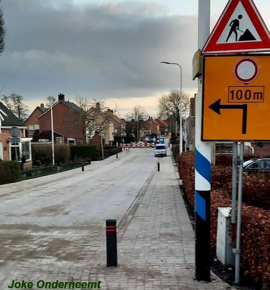 Tot aan de Jan van Nassaustraat kan al het verkeer er weer door !