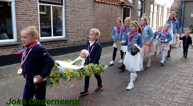 Luiemotte´s ontvangen door Burgemeester Bilder