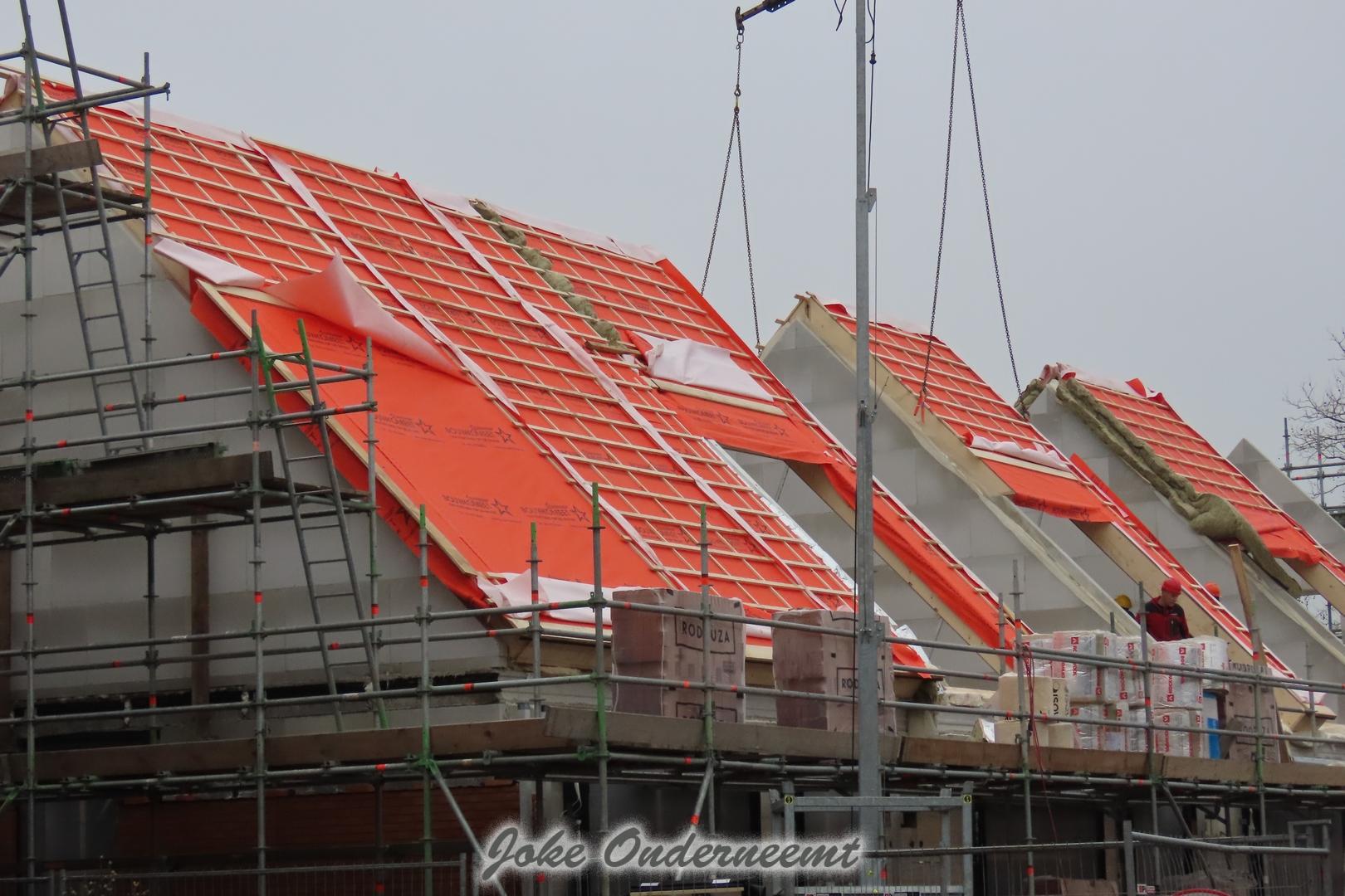 De Sint kan het dak niet op..